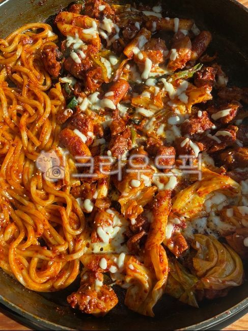 닭갈비,치즈닭갈비,우동사리,닭,춘천닭갈비