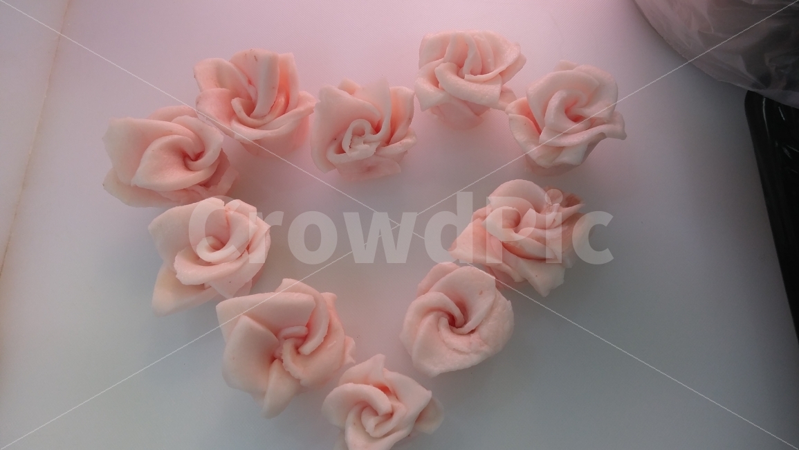 고기꽃,지방꽃,꽃고기,하트,꽃하트,고기,돼지지방,돼지비계,돼지비계꽃,꽃,flower,감정표현,기분,feeling,emotion,음식,식재료,요리,food,cook,meal,dishes,food reserves,육류,고기,meat,연출,컨셉,콘셉,direction,concept