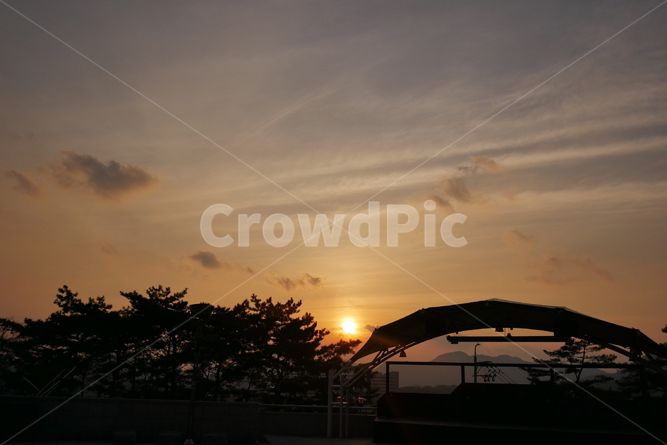 낙산공원,서울성곽,노을,해,길,산책,자연,풍경,nature,landscape,outdoors,옥외,dusk,황혼,sunset,일몰,sky,하늘,dawn,새벽,red sky,붉은 하늘,sunlight,햇빛
