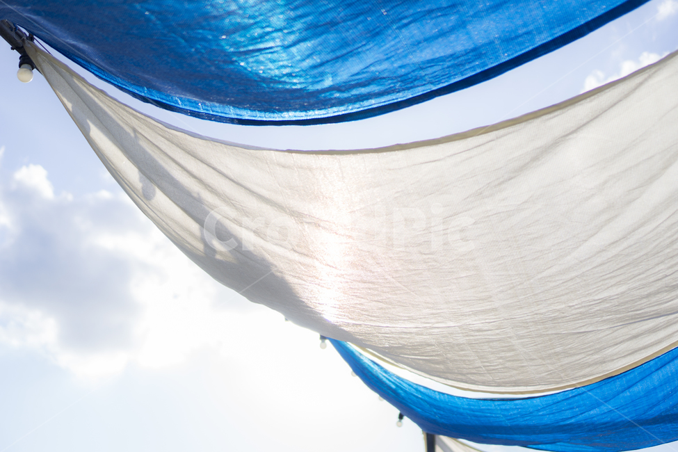 하늘,천막,바람,구름,햇빛,색감,파랑,sky,tent,cloud,sunlight,blue,white