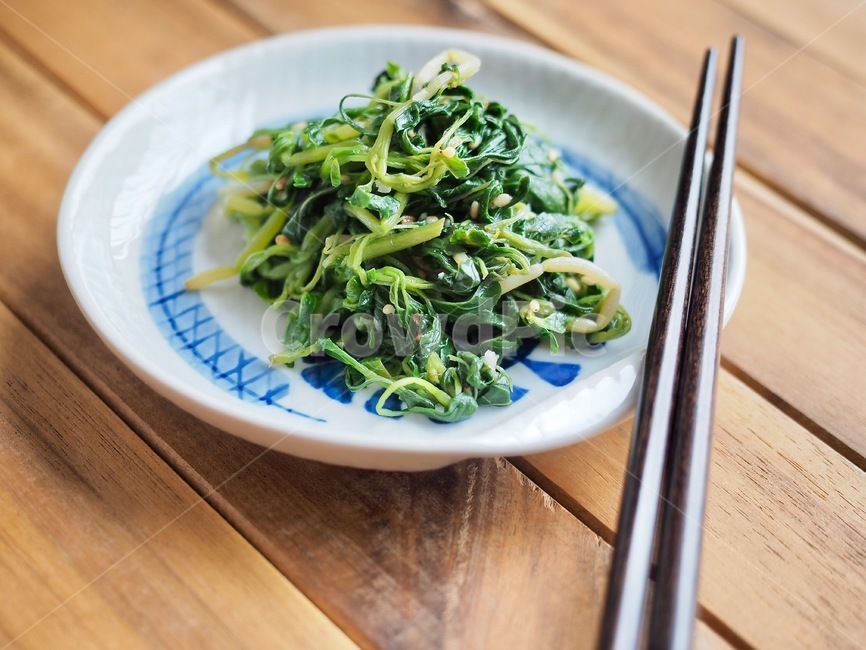 Herbs,green,asianfood,Amaranthus sprouts,sidedish,vegetable,leaf,food,herbs,side dish,korea,wellbeing,Korean food,Asian food,koreanfood