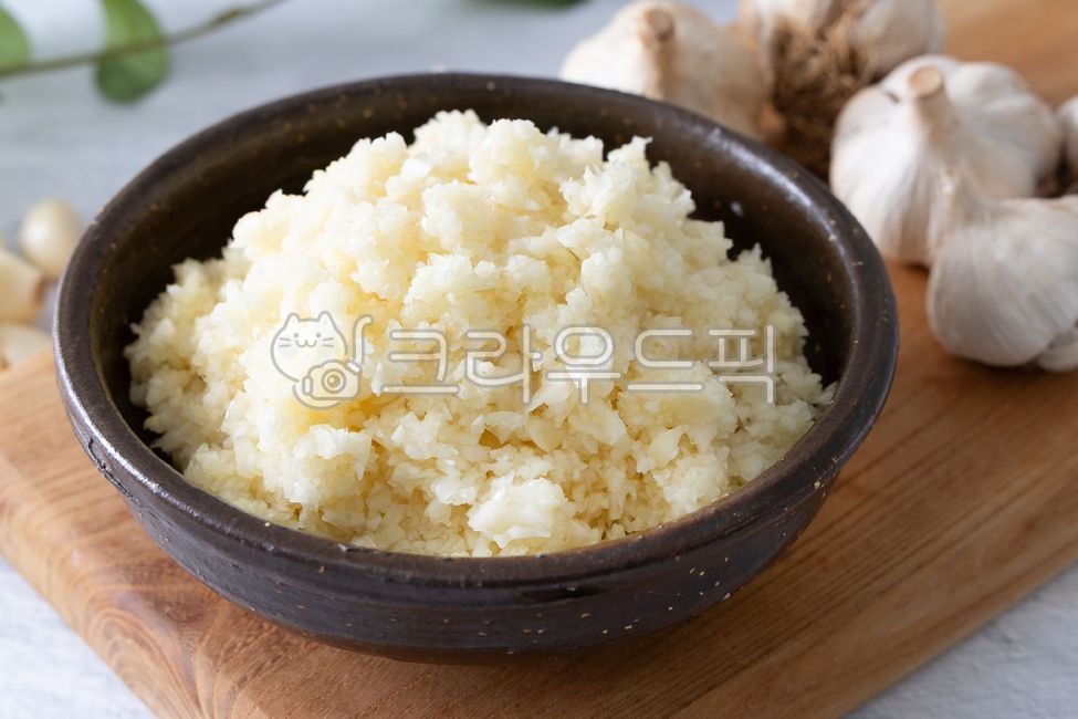 minced garlic,garlic,minced garlic,raw garlic,seasoning,ground garlic,spices,ingredients,food ingredients,cooking ingredients,minced seasoning,minced garlic seasoning,garlic,vegetables,food,cook