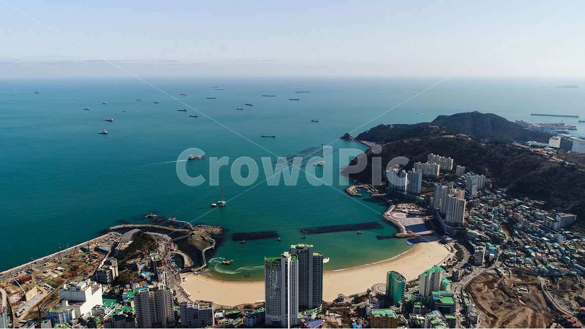 부산,송도,해수욕장,송도해수욕장,바다,관광지,항공촬영,시원한,바닷가,백사장,한산한,여행,해변,풀샷,부감,파도,잔잔한,도시,풍경,city,landscape,한국도시풍경,한국도시경관,korea cityscape,경치,outdoors,옥외,nature,자연,scenery,aerial view,조감도