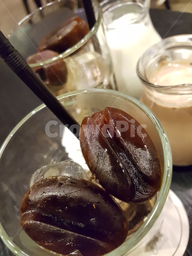 커피,카페,아이스커피,휴식,힐링,라떼,커피,카페,coffee,cafe