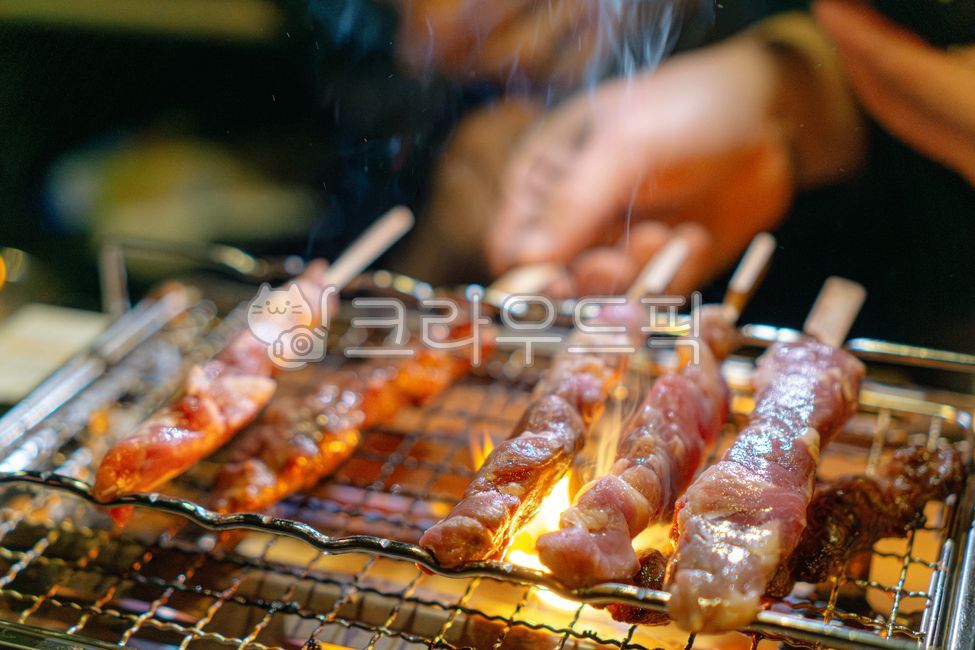 양꼬치,꼬치구이,꼬치,직화요리,직화구이,캠핑,camping,food,campingfood,요리,캠핑요리