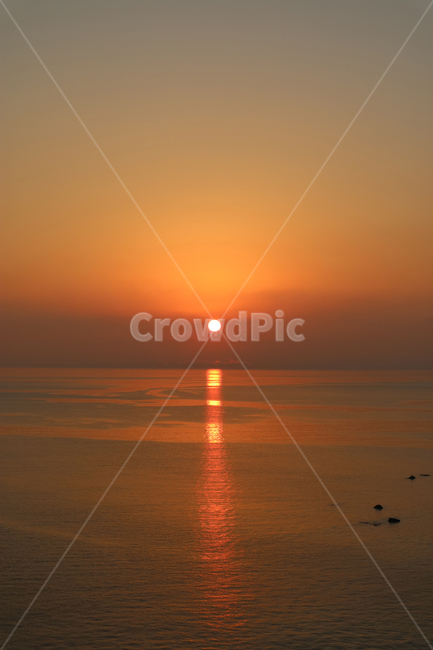 노을,일몰,해질녘,붉은,석양,바다,풍경,코타키나발루,물든,빛,선셋,sunset,붉은노을,태양,해,자연,풍경,nature,landscape,outdoors,옥외,sunlight,햇빛,dusk,황혼,dawn,새벽,sky,하늘,red sky,붉은 하늘