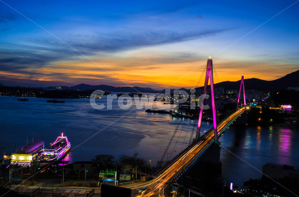 여수,오동도,돌산,돌산대교,야경,bridge,일몰,야경,밤,풍경,nightscape,night,landscape,건축물,건물외관,exterior,building,structure,architecture,construction,road,도로,건물