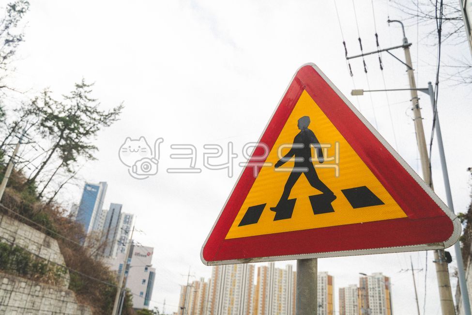 Traffic information signs,symbol,pedestrianonly road,sign,safety signs