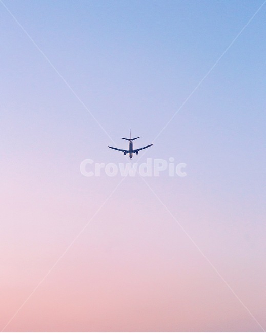 여행,비행기,하늘,구름,일몰,노을,항공기,운송수단,여객기,교통수단,이륙,airport,sky,sunset,cloud,transpotaion,traffiic,landscape,scenery,색깔,색상,색채,색감,color sense,color sensitivity,feeling of color,교통,교통수단,traffic,transportation
