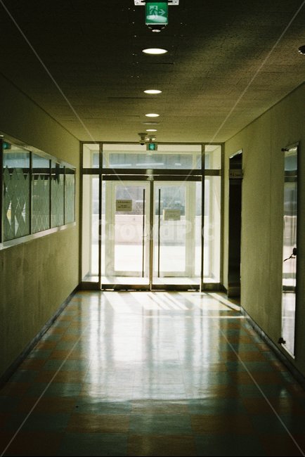 복도,출구,필름,필름사진,필름카메라,건축물,건물외관,exterior,building,structure,architecture,construction