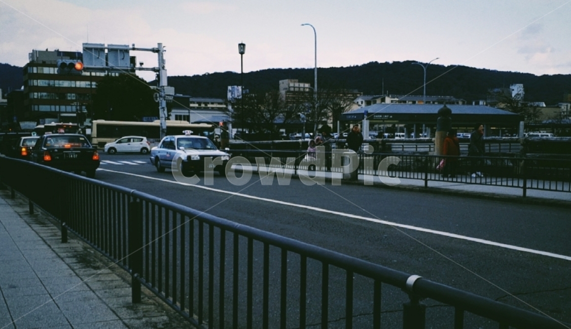 railing,난간,banister,handrail,vehicle,차량,transportation,교통,car,차,automobile,자동차,도로,일본,japan