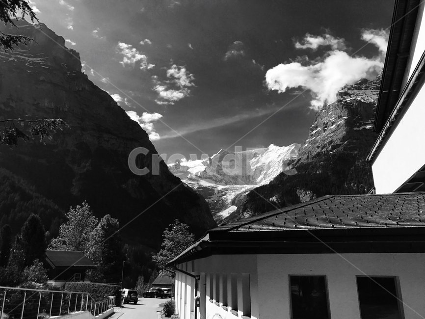 흑백,집,창문,마을,건물,building,nature,자연,산맥,경사,mountainrange,slope,mountain,산,outdoors,스위스,지붕,스위스자연,switzerland,스위스산,해외,해외산,스위스풍경,자연풍경,옥외,machine,기계,wheel,바퀴,rural,농촌,자연,풍경,nature,landscape,해외,외국,세계,foreign,oversea,world,세계자연풍경,해외자연풍경,외국자연풍경,world nature landscape,흑백,모노톤,monochrome,black and white