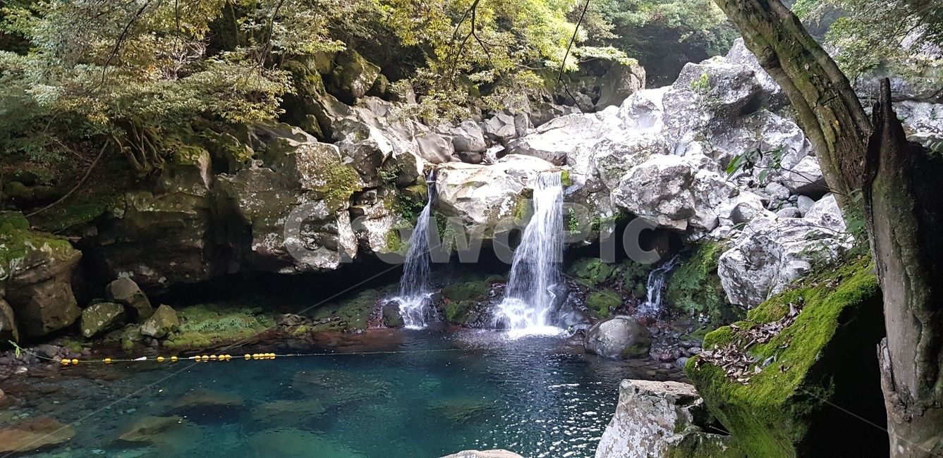풍경,햇빛,하늘,여름,초록,빛,구름,신비,제주도,파란,백사장,힐링,폭포,시원,맑음,자연,풍경,nature,landscape,water,물,river,강,outdoors,옥외,waterfall