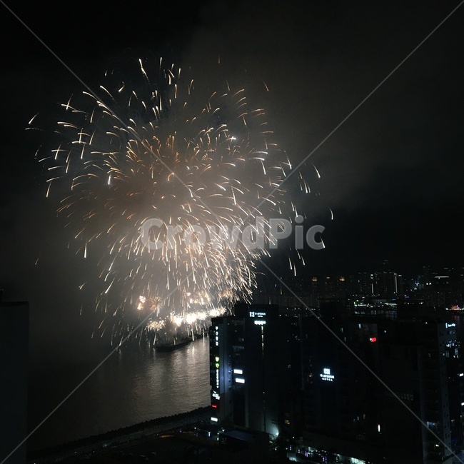 불꽃놀이,폭죽,부산불꽃축제,불꽃축제,firework,야경,부산,busan,가을축제,축제,밤,광안리,광안리해수욕장