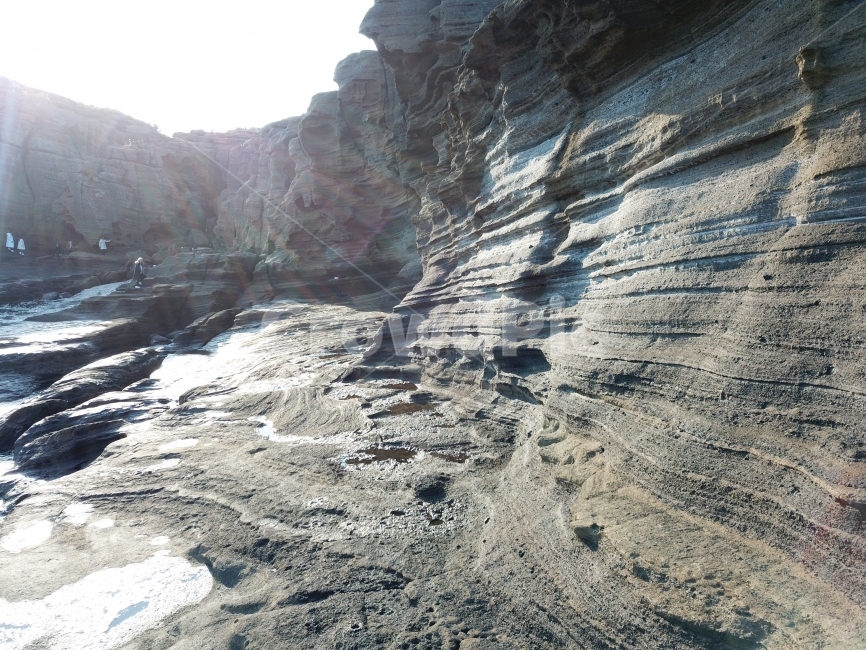 용머리해안,지질,지질트레일,올레길,올레6코스,자연,풍경,nature,landscape,한국자연풍경,한국자연경관,korea nature landscape,제주도,jeju,jeju island,outdoors,옥외,cliff,낭떠러지
