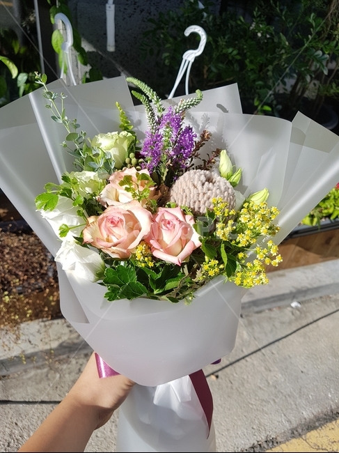 꽃,꽃다발,병문안용,병문안,장미,꽃,flower,기념일,축하,anniversary,congratulation,celebrate,celebration