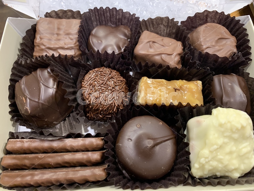 초코렛,초콜릿,chocolate,디저트,dessert,음식,식재료,요리,food,cook,meal,dishes,food reserves,디저트,간식,후식,dessert,snack