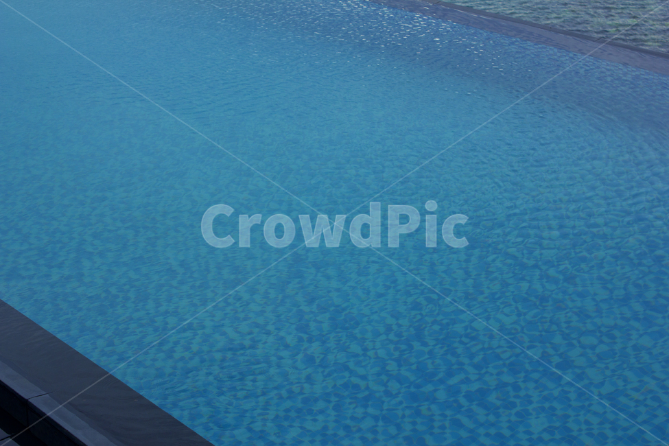 표면,파랑,블루,파란색,타일,수영장물,대리석,물결,텍스춰,클로즈업,pool,swimmingpool,water,물,수영장,수면,여름,계절,summer,season,풀,swimming pool