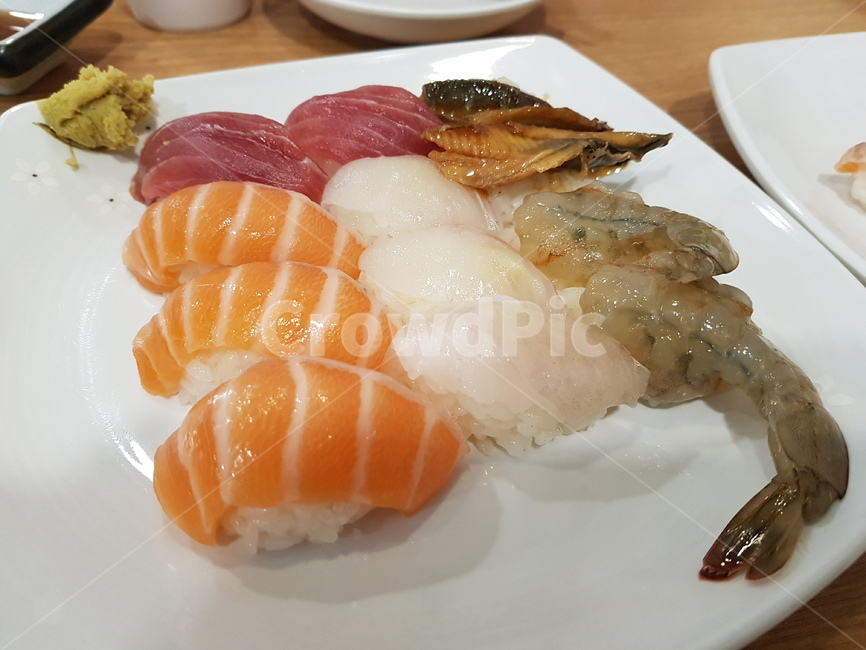 초밥,스시,식사,음식,일식,음식,식재료,요리,food,cook,meal,dishes,food reserves,일식,일본음식,일본요리,Japanese food,Japanese dishes,Japanese meal,Japanese cook