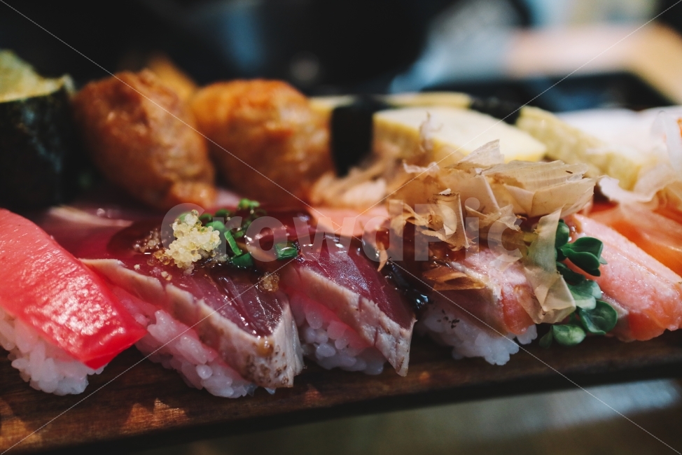 초밥,생선회,생선,바다,바닷가,음식,먹다,스시,일식,일식집,맛집,연어,광어,밥,문어회,새우,맛있는,일식의,일본,일본의,일본음식,유부초밥,음식,식재료,요리,food,cook,meal,dishes,food reserves,수산물,해산물,fishery products,seafood,일식,일본음식,일본요리,Japanese food,Japanese dishes,Japanese meal,Japanese cook