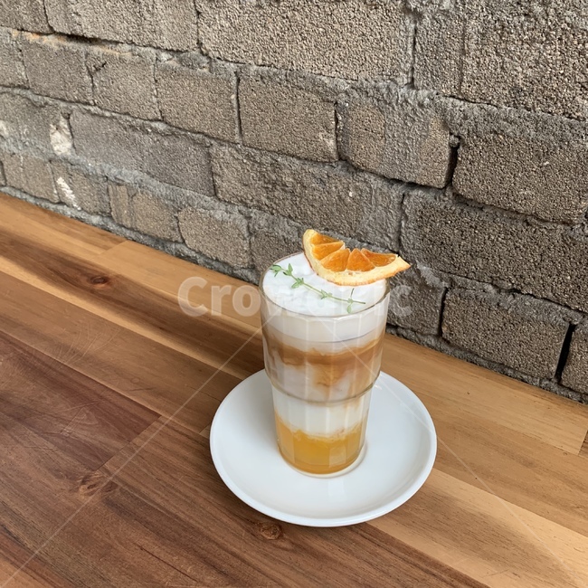 커피,오렌지비앙코,아이스커피,카페라떼,카페,coffee,유리잔