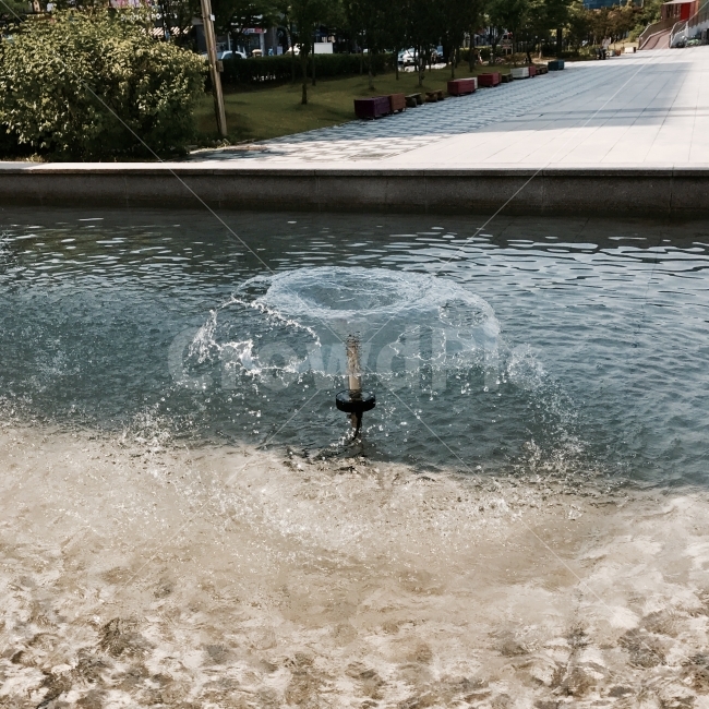 fountain,cool,water,summer,Plaza,refreshing,watercourse,park