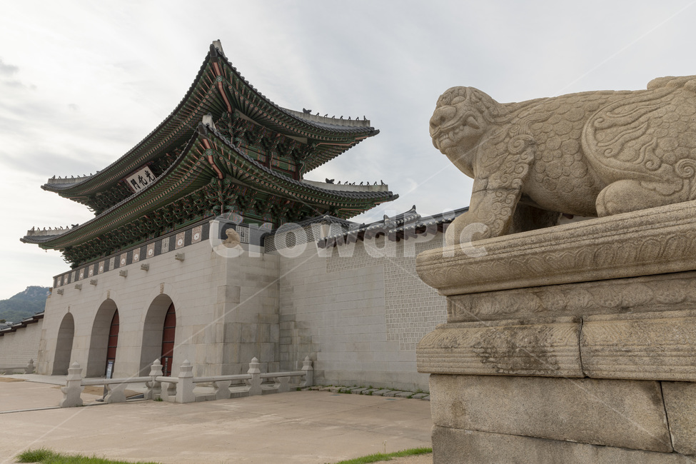 광화문,문화유산,해태,전통건축,궁궐,덕수궁,한국전통,한국문화,korean traditional,korean culture,랜드마크,landmark,tourist attraction,한국랜드마크,한국관광지,한국명소,korea landmark,korea tourist attraction,건축물,건물외관,exterior,building,structure,architecture,construction