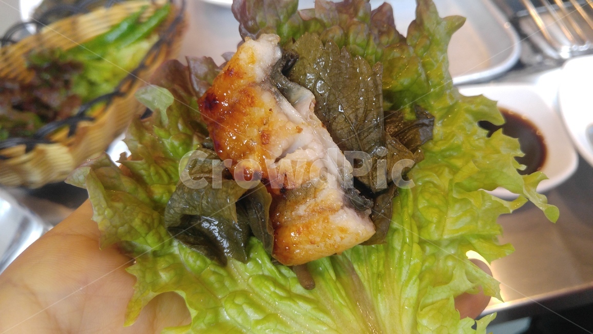 장어,민물장어,장어구이,민물장어구이,바다장어,한식,맛있는,소금구이,구이,건강,건강식,비싼,고급,보양식,자연,자연식,food,음식,식당