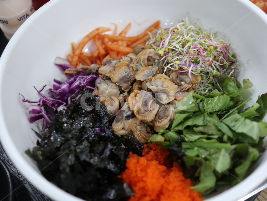 꼬막,비빔밥,음식,food,한식,cockle,전통음식,밥,야채,날치알,그릇,bowl,음식,식재료,요리,food,cook,meal,dishes,food reserves