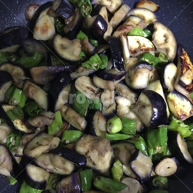 음식,야채볶음,다이어트,꽈리고추,가지,마늘