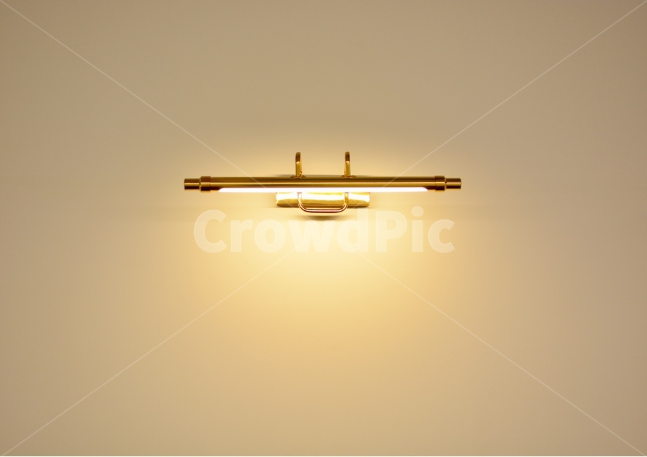 조명,벽등,빛,실내,인테리어,벽조명,감성,번뇌,lantern,interior,lighting,lamp,light,wall,주황빛,노란빛,yellow,yellowish,orange,인테리어,실내디자인,interior design