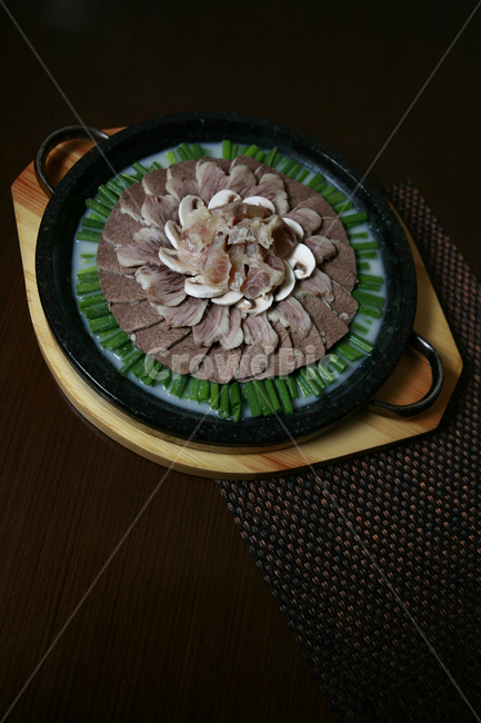 korea,meat,beef,food,boiled pork