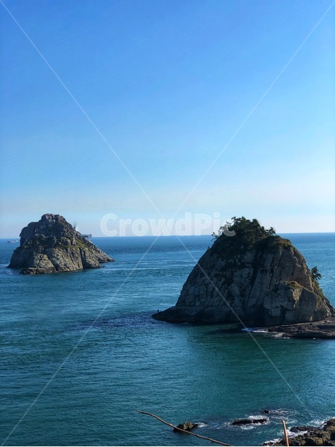 outdoors,옥외,water,물,sea,shoreline,대양,ocean,바다,해안선,coast,연안,promontory,곶,오륙도,부산,busan,자연,풍경,landscape,자연,풍경,nature,landscape