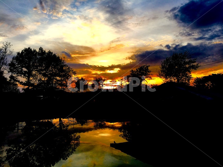 노을,하늘,저녁,자연,연못,자연,풍경,nature,landscape,sunlight,햇빛,outdoors,옥외,sunset,일몰,red sky,붉은 하늘,sky,dusk,황혼,dawn,새벽