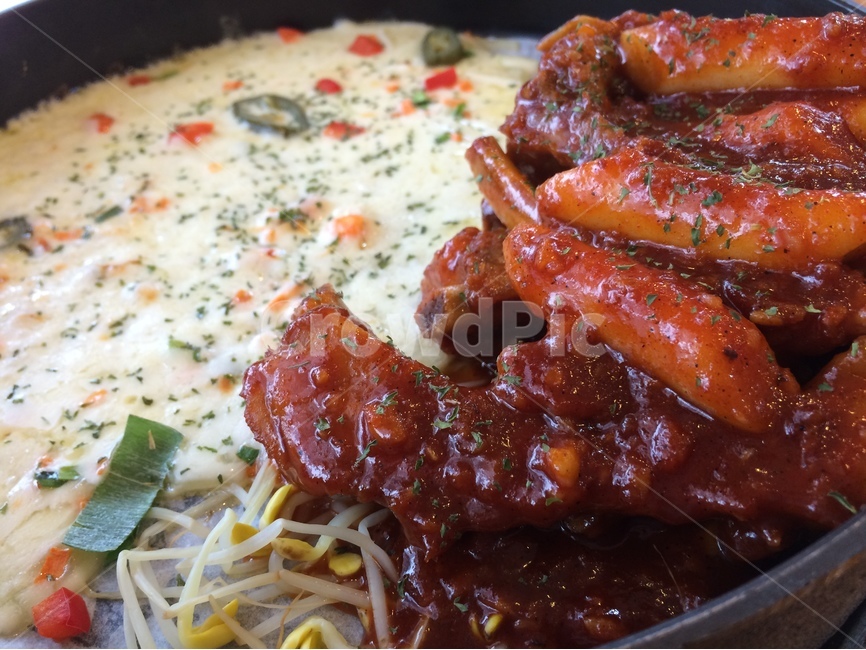 맛있는,먹방,치즈,혼밥,고기,떡갈비,외식,회식,안주,혼술,음식,식재료,요리,food,cook,meal,dishes,food reserves