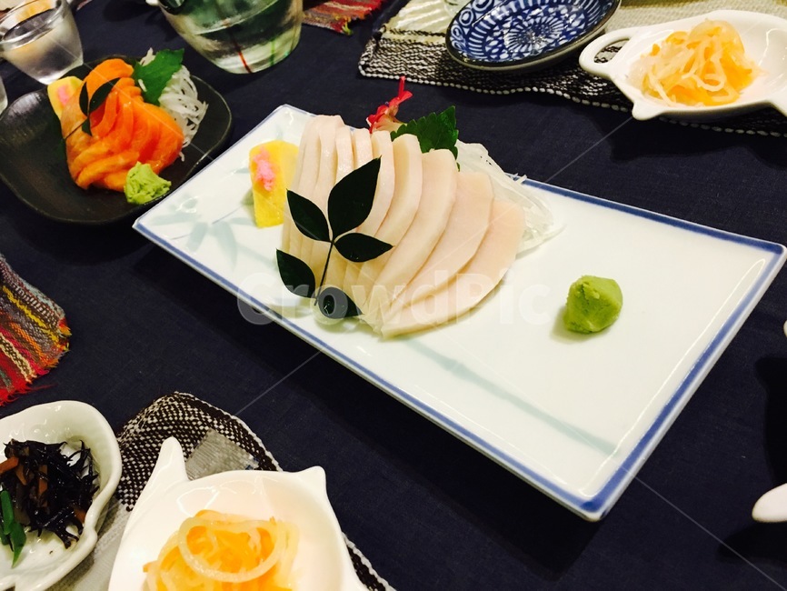 food,dish,meal,식사,식품,요리,참치,기름치,와사비