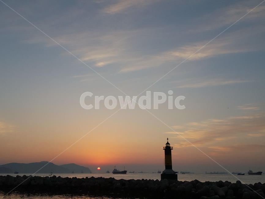 일출,등대,바다,풍경,노을,등대,lighthouse,실루엣,그림자,silhouette,shadow