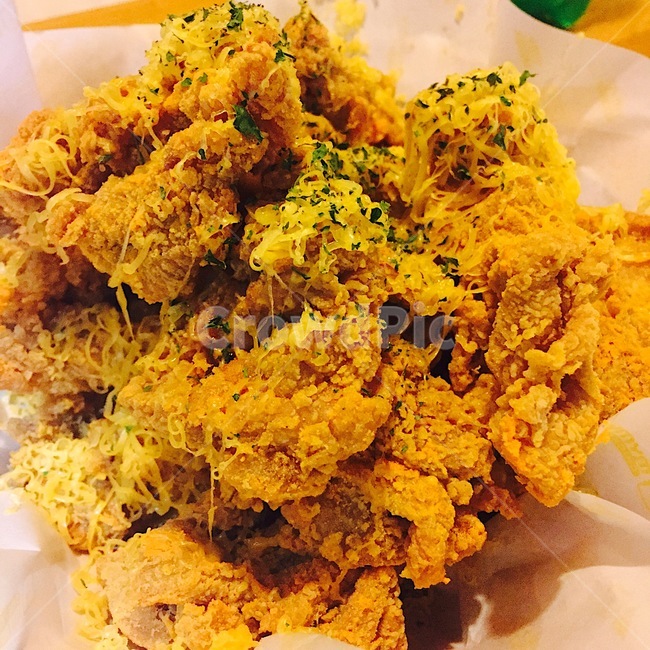 치킨,음식,통닭,치즈치킨,chicken,food,맛있는음식,cheese,맛있는,닭요리,튀김,후라이드,후라이드치킨,friedchicken,바삭함,바삭한,음식,식재료,요리,food,cook,meal,dishes,food reserves,육류,고기,meat