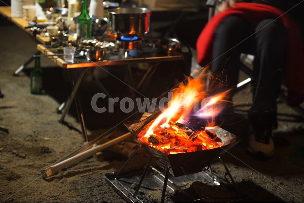 캠핑,모닥불,장작불,camping,fire,따뜻함