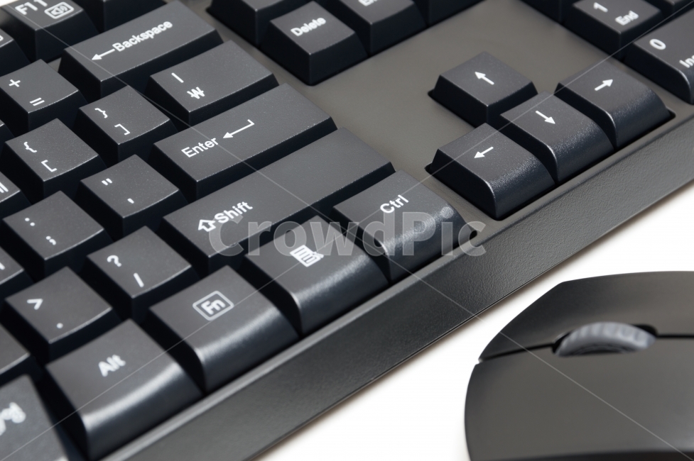 software,documents,numbers,white background,keypad,networking,office,arrangement,mouse,white,enter,letters,hardware,work,wireless mouse,click,tool,system,closeup,typing,device,internet,object,server,concept,document,icon,symbols,network,button,computer,de