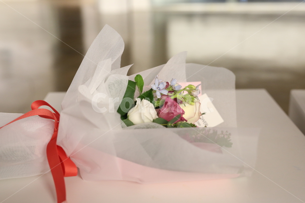꽃,꽃다발,기념선물,flower,blossom,flowerbouquet,꽃부케,꽃꽂이,flowerarrangement,꽃,flower,기념일,축하,anniversary,congratulation,celebrate,celebration