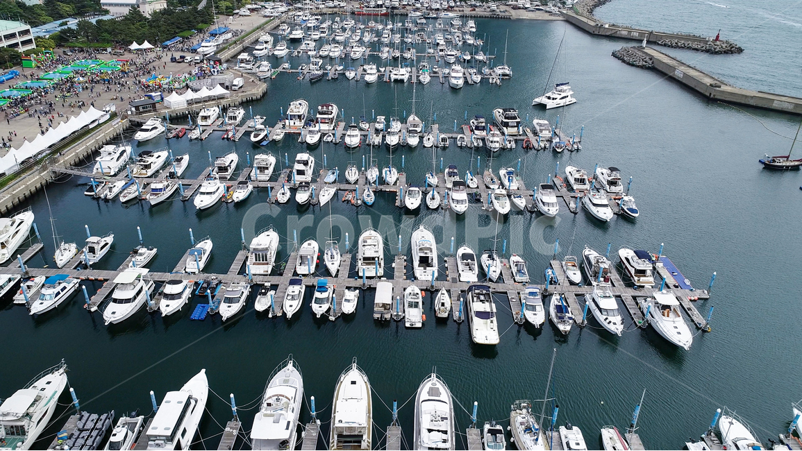 요트,수영만요트경기장,항공촬영,부산,바다,배,정박,요트경기장,향해,고급스러운,럭셔리,해운대,교통,교통수단,traffic,transportation,marina,마리나