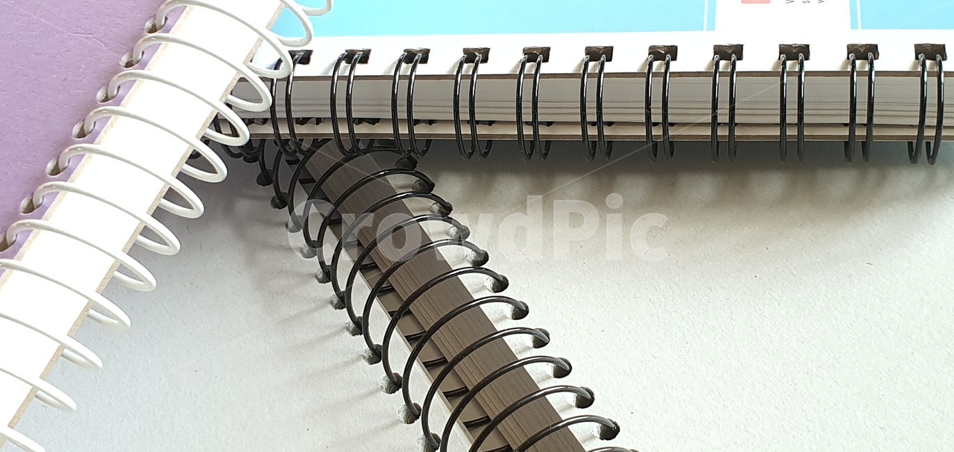 노트,스프링,스프링노트,연습장,공책,학용품,문구,문구용품,paper,spring,blank,page,business,notebook,sheet,white,document,background,spiral,pad,notepad,design,office,note,message,empty,space,isolated,reminder,binder,book,write,diary,texture,list,work,notice,plan
