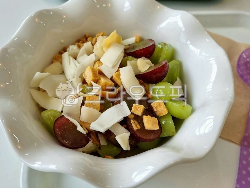 yogurt,Greek yogurt,brunch