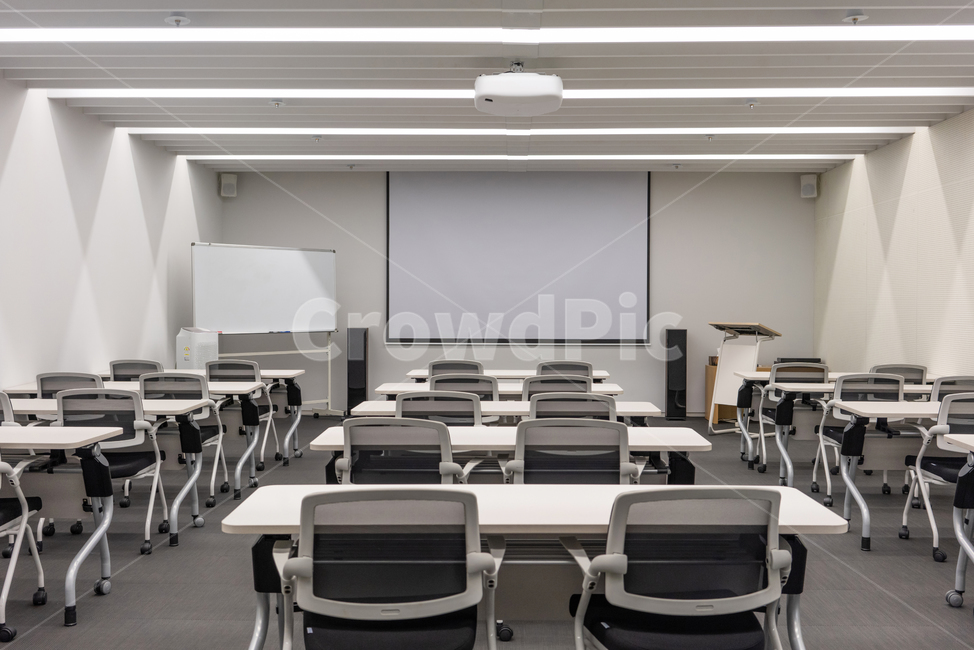 강의실,회의실,컨퍼런스,furniture,가구,chair,의자,indoors,room,방,school,학교,classroom,교실,비즈니스,사업,business,service,work,교육,학교,공부,education,learning,study,school,인테리어,실내디자인,interior design