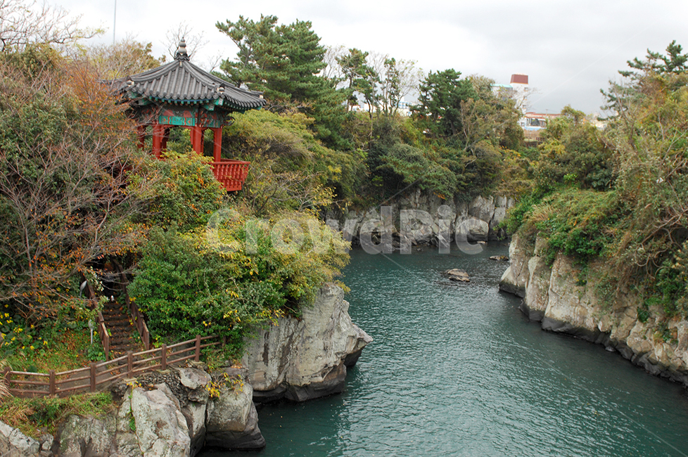 자연,계곡,용연계곡,용암,협곡,물,자연,풍경,nature,landscape,한국자연풍경,한국자연경관,korea nature landscape,outdoors,옥외,water,promontory,곶,shoreline,해안선