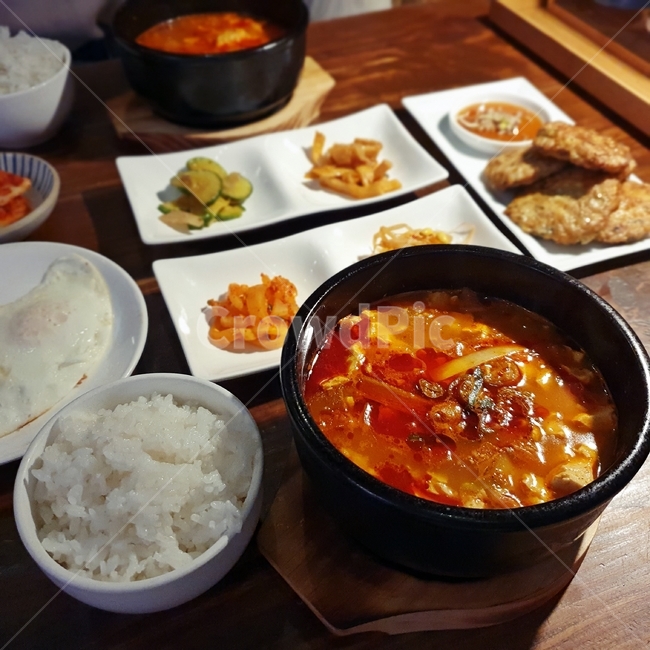 음식,한식,국밥,food,식사,meal,요리,dish,음식,식재료,요리,food,cook,meal,dishes,food reserves,한식,한국음식,한국요리,korean food,korean dishes,korean meal,korean cook