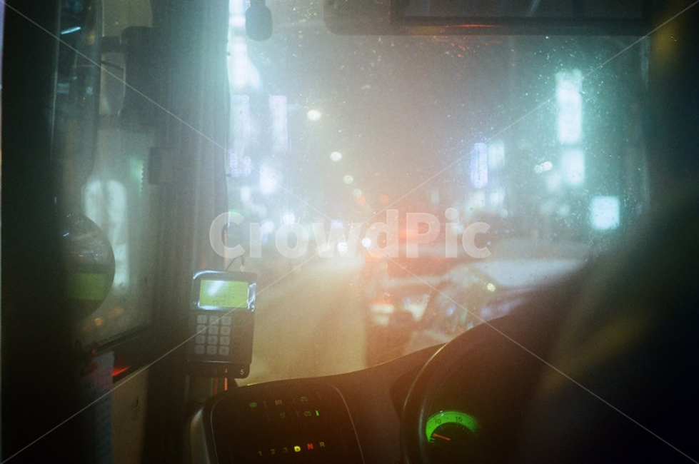 필름카메라,버스,밤,야간,감성,흐림,교통,교통수단,traffic,transportation