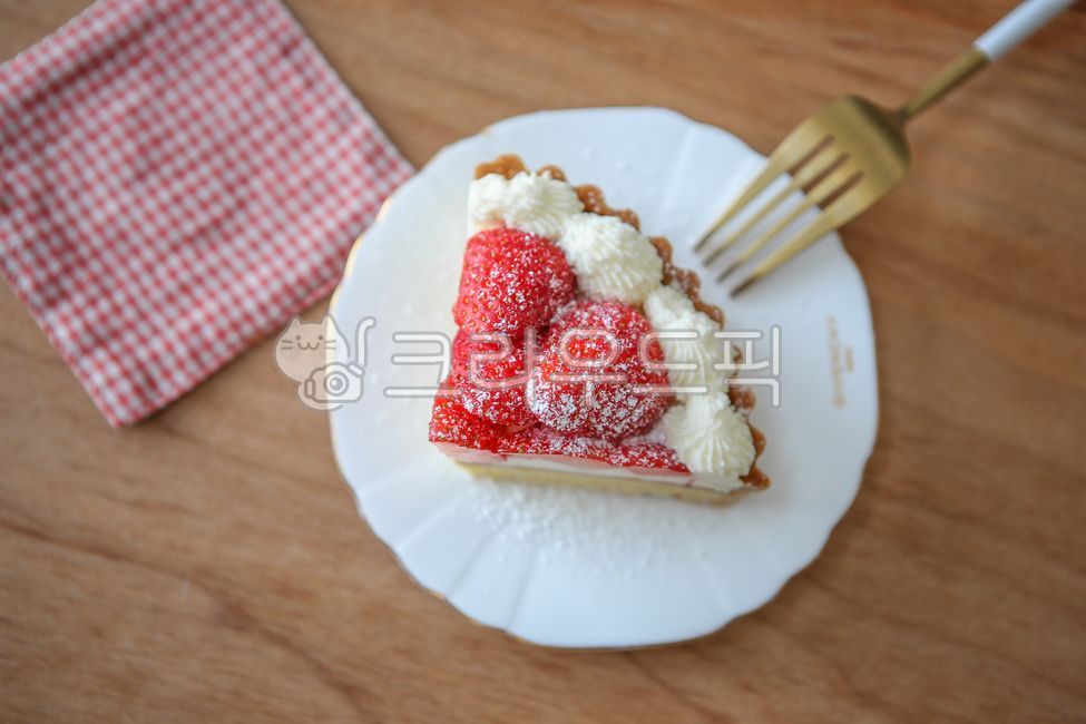 home baking,bread,snack,Strawberry Tart,strawberry