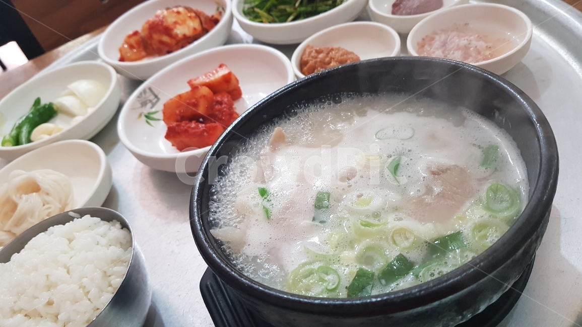 돼지국밥,부산돼지국밥,국밥,bowl,사발,meal,식사,요리,음식,food,음식,식재료,요리,food,cook,meal,dishes,food reserves